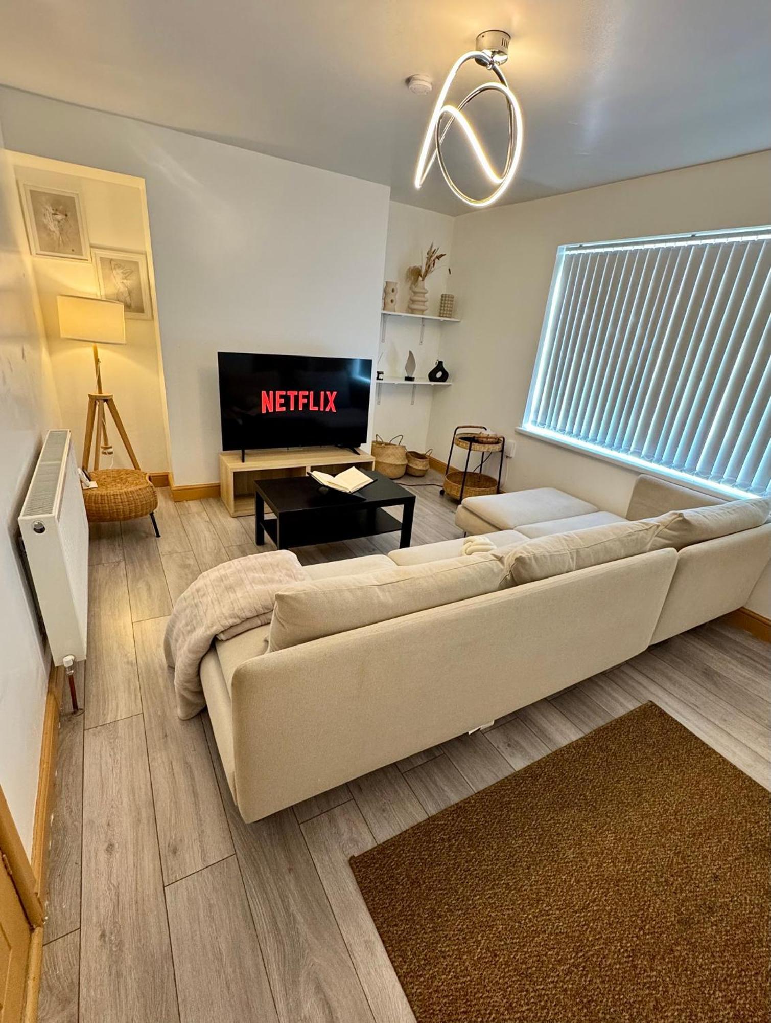诺丁汉Contractor Haven- 3Bdr Crew House, Free Parking, Fast Wifi & Private Garden公寓 外观 照片