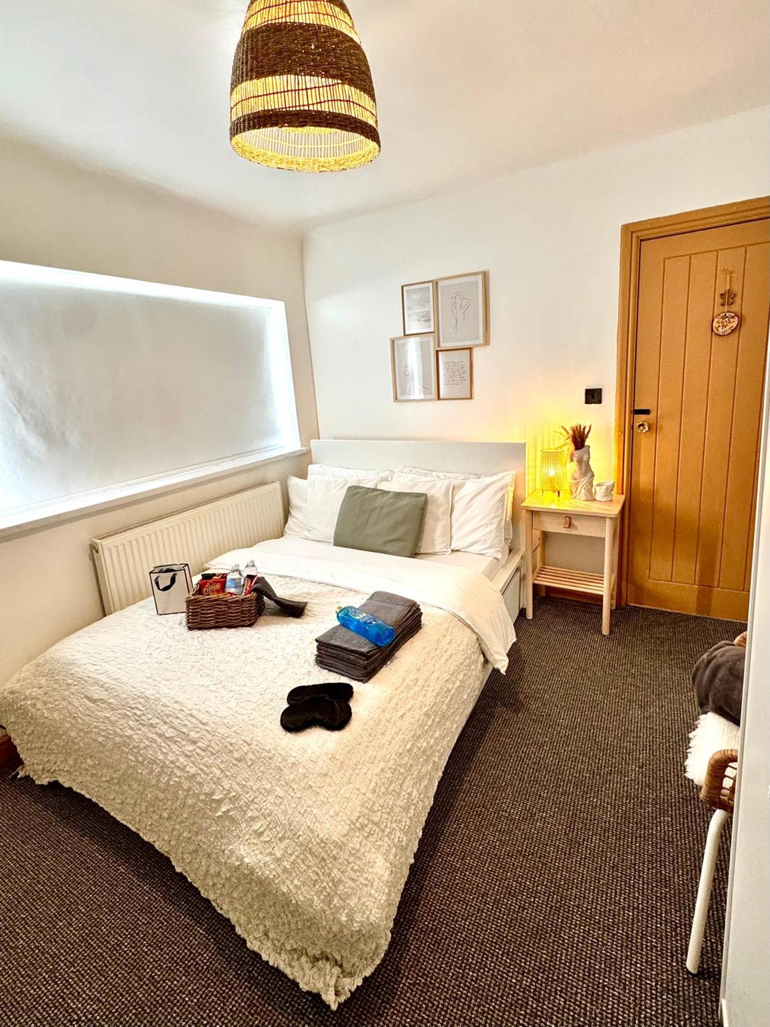 诺丁汉Contractor Haven- 3Bdr Crew House, Free Parking, Fast Wifi & Private Garden公寓 外观 照片